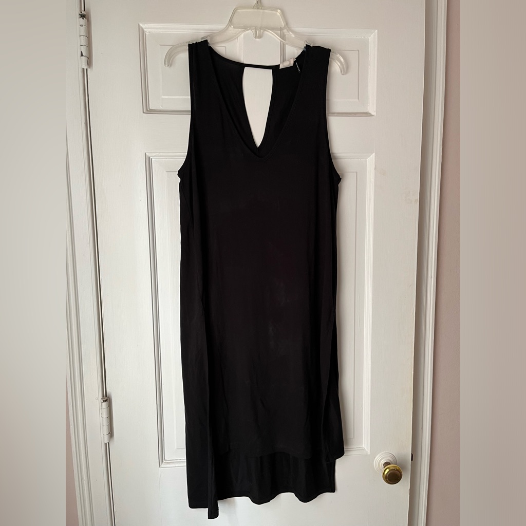 Women’s Akemi + Kin Black Keyhole Tank Dress Sz M
